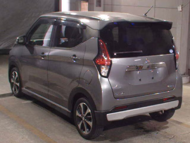 MITSUBISHI EK X