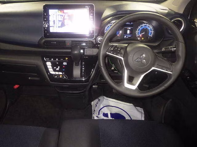 MITSUBISHI EK X