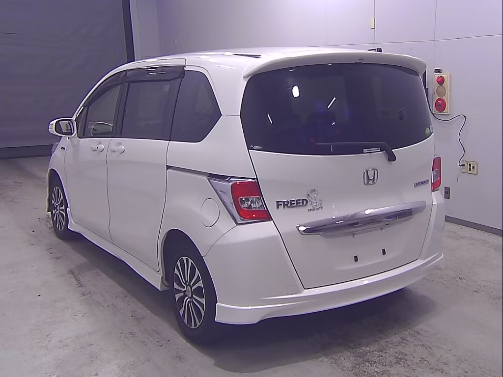 HONDA FREED
