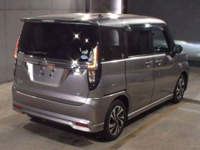 MITSUBISHI DELICA D:2