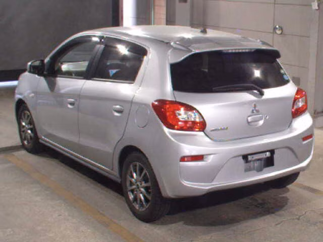 MITSUBISHI MIRAGE