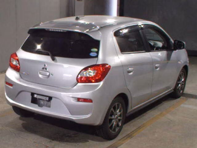 MITSUBISHI MIRAGE