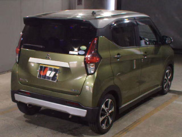MITSUBISHI EK X
