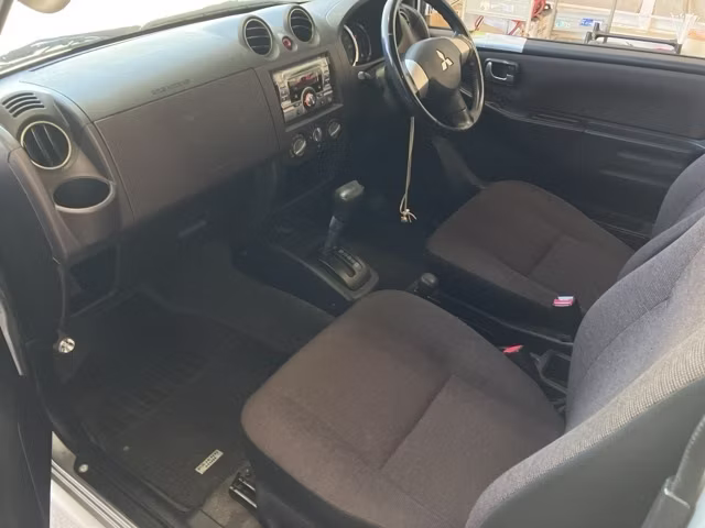 MITSUBISHI PAJERO MINI