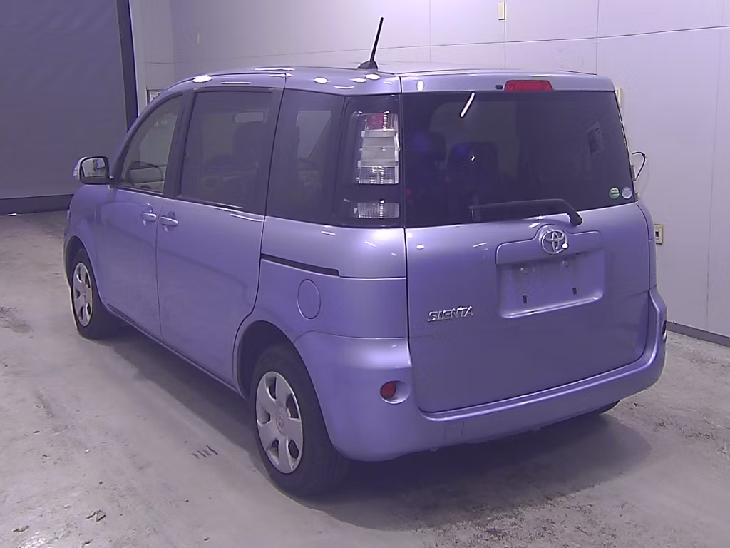TOYOTA SIENTA