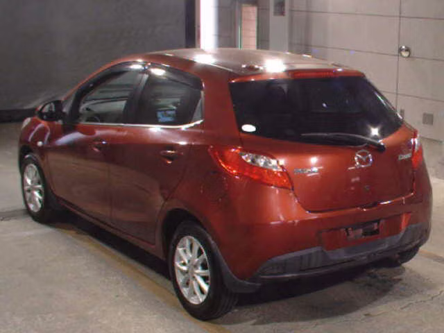 MAZDA DEMIO