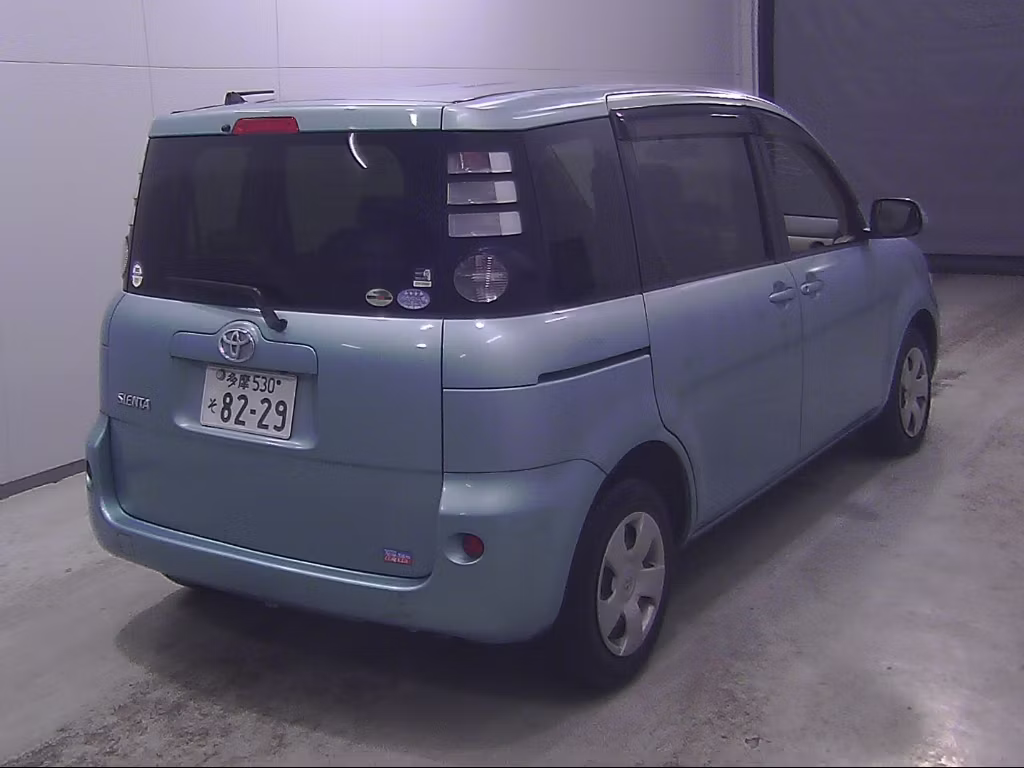 TOYOTA SIENTA