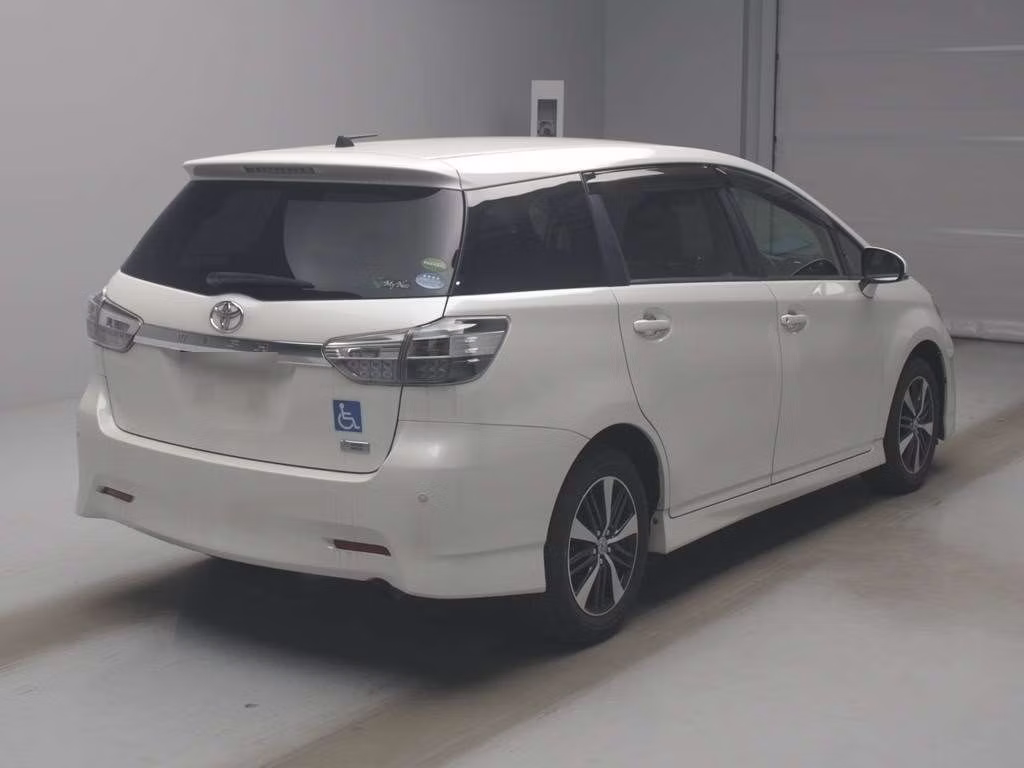 TOYOTA WISH