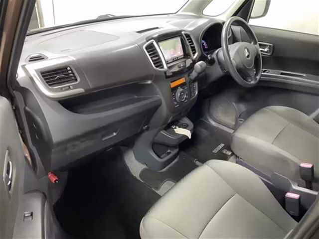 MITSUBISHI DELICA D:2