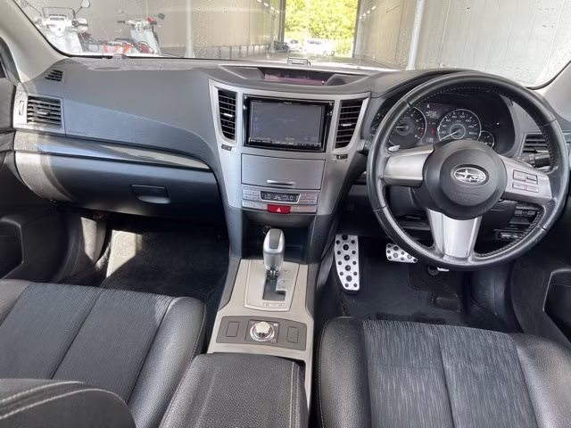 SUBARU LEGACY