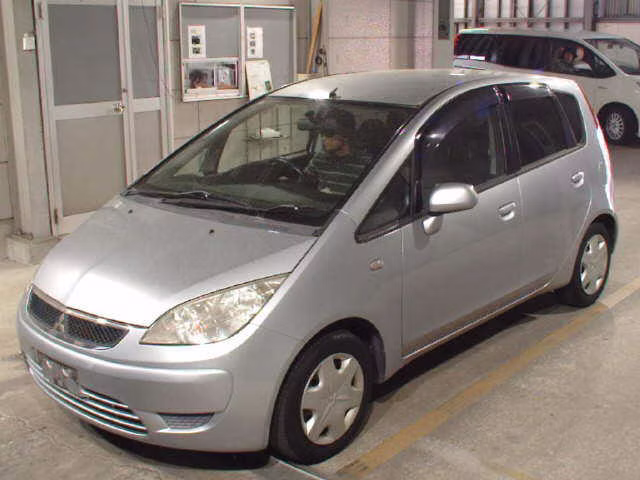MITSUBISHI COLT