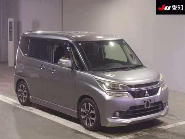 MITSUBISHI DELICA D:2