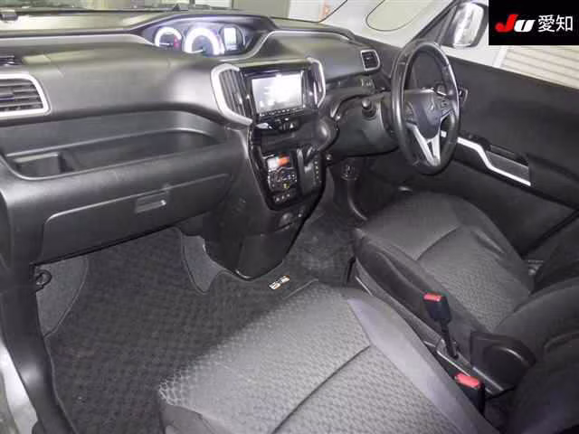 MITSUBISHI DELICA D:2