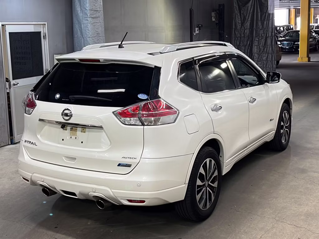 NISSAN X-TRAIL