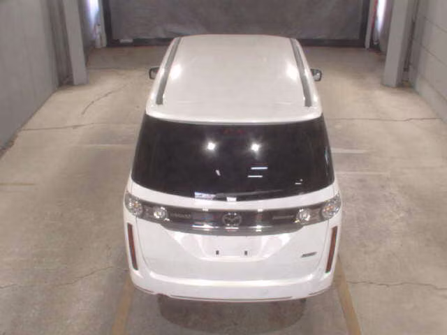 MAZDA BIANTE