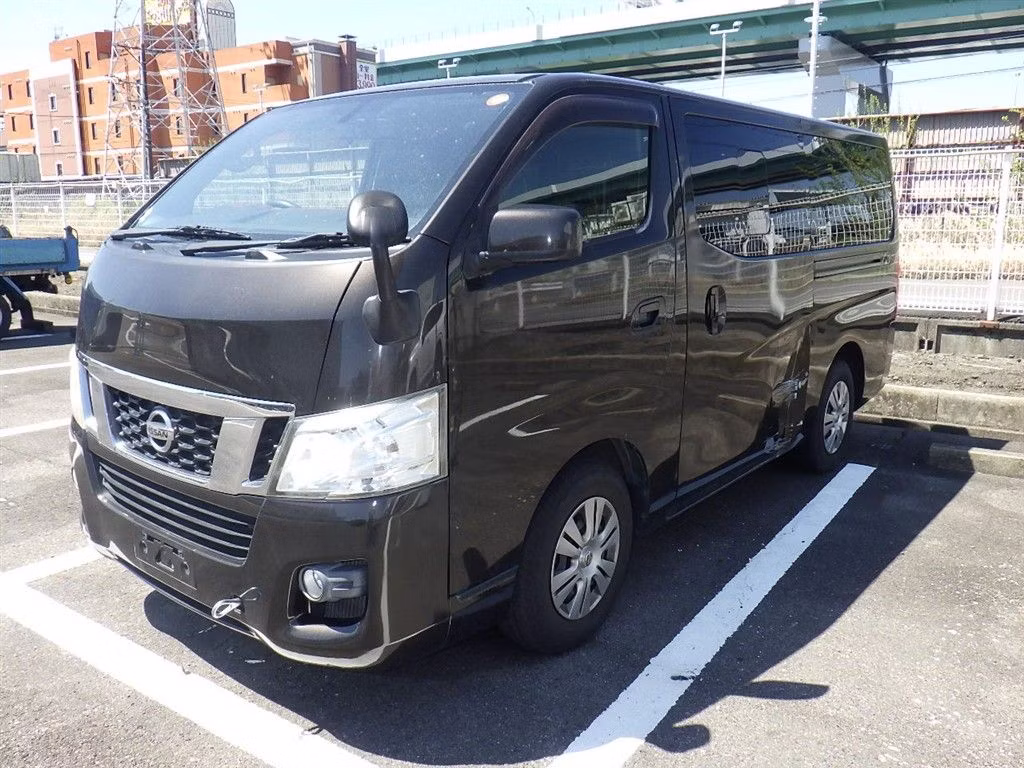 NISSAN NV350 CARAVAN