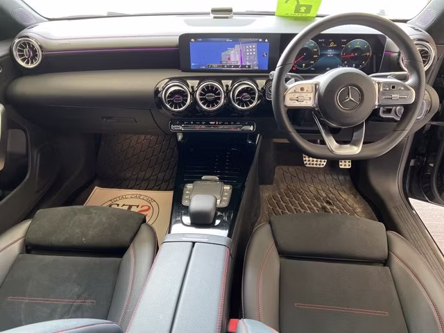 MERCEDES-BENZ CLA-CLASS