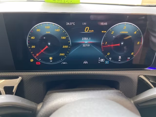 MERCEDES-BENZ CLA-CLASS