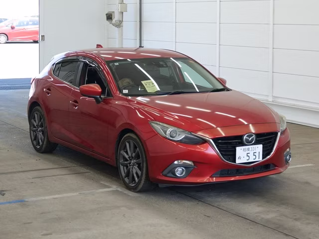 MAZDA AXELA