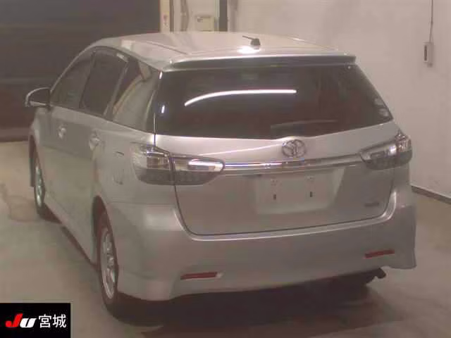 TOYOTA WISH