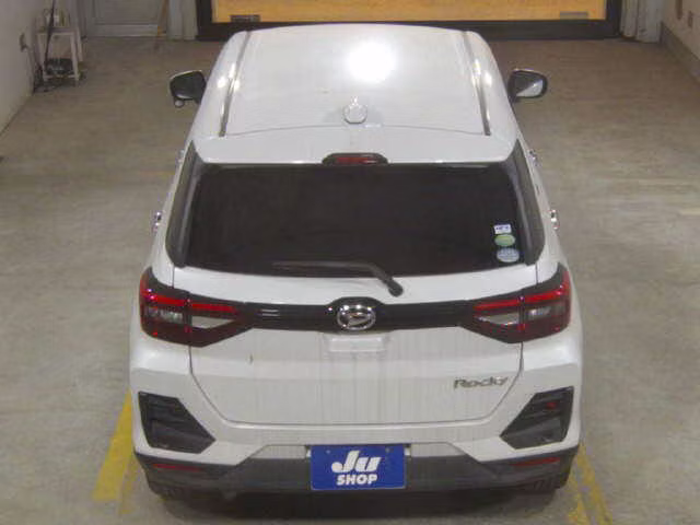 DAIHATSU ROCKY