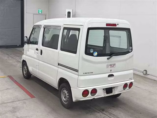 MITSUBISHI MINICAB