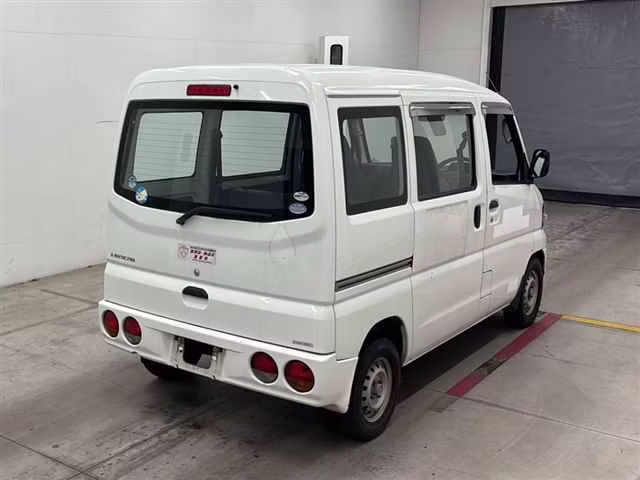 MITSUBISHI MINICAB