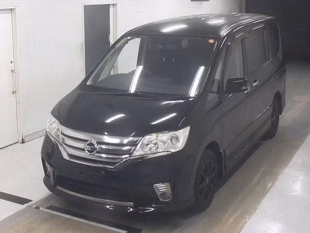 NISSAN SERENA
