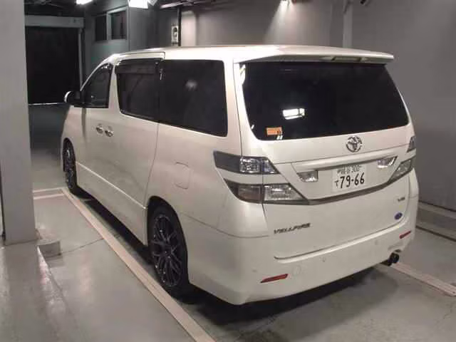 TOYOTA VELLFIRE