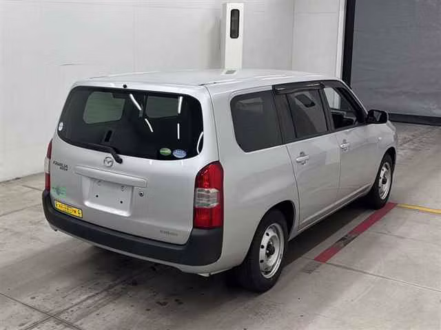 MAZDA FAMILIA