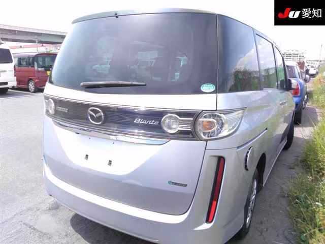 MAZDA BIANTE