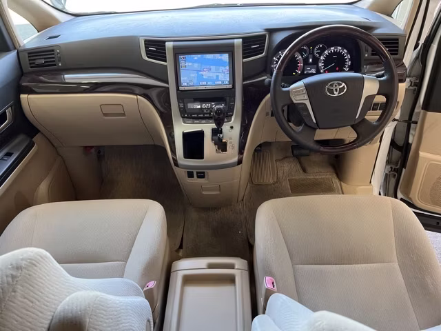 TOYOTA ALPHARD