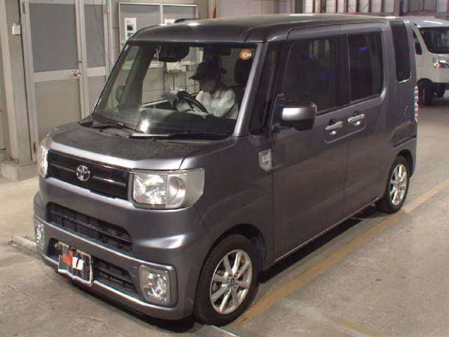 TOYOTA PIXIS MEGA