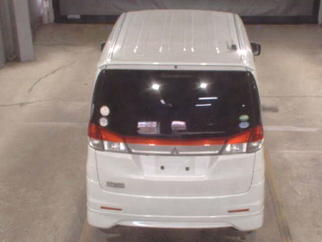 MITSUBISHI DELICA D:2