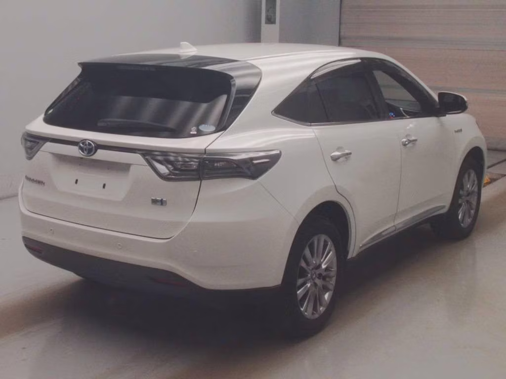TOYOTA HARRIER