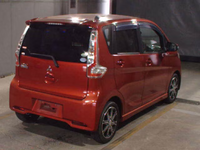 MITSUBISHI EK CUSTOM