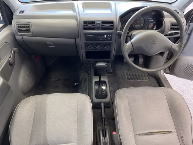MITSUBISHI MINICA