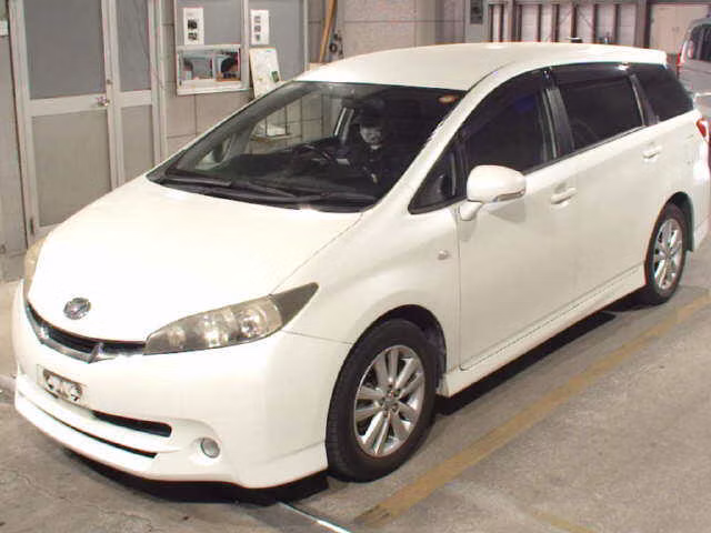 TOYOTA WISH