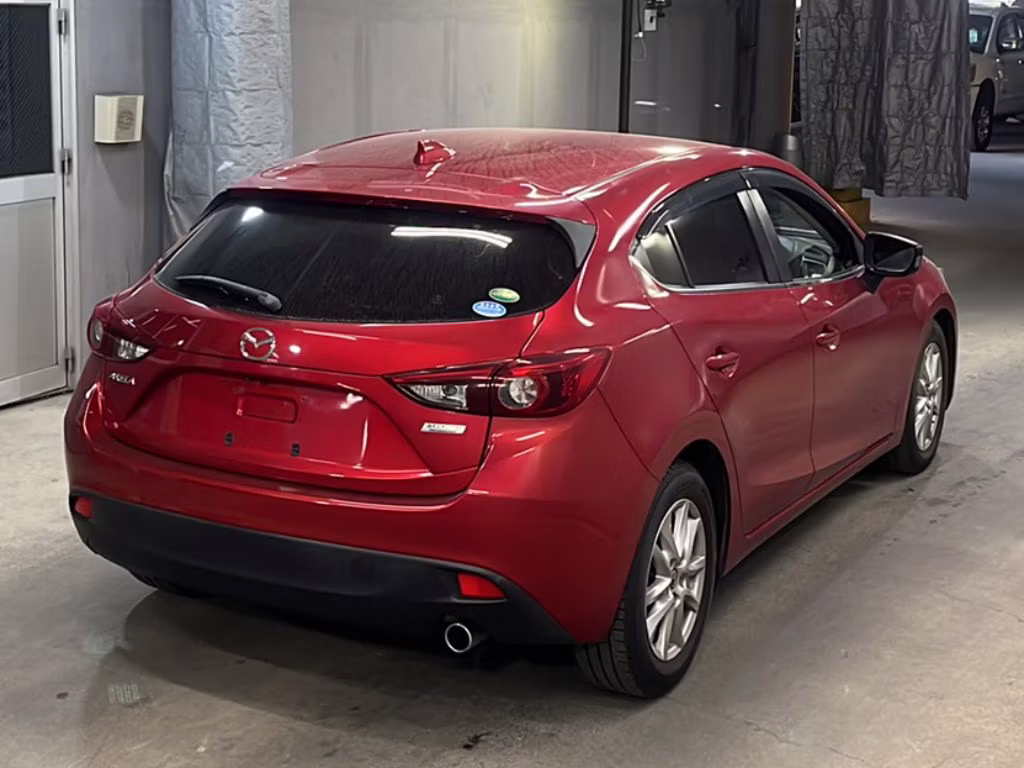 MAZDA AXELA