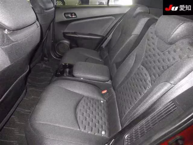 TOYOTA PRIUS PHV