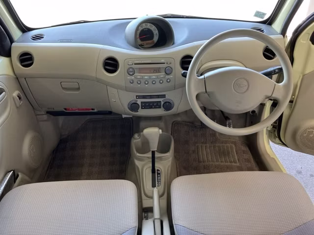 DAIHATSU ESSE