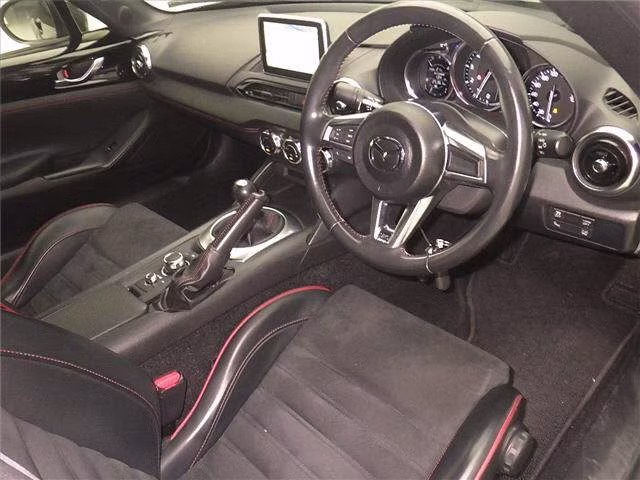 MAZDA MX-5