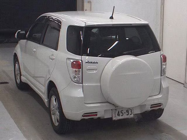 TOYOTA RUSH