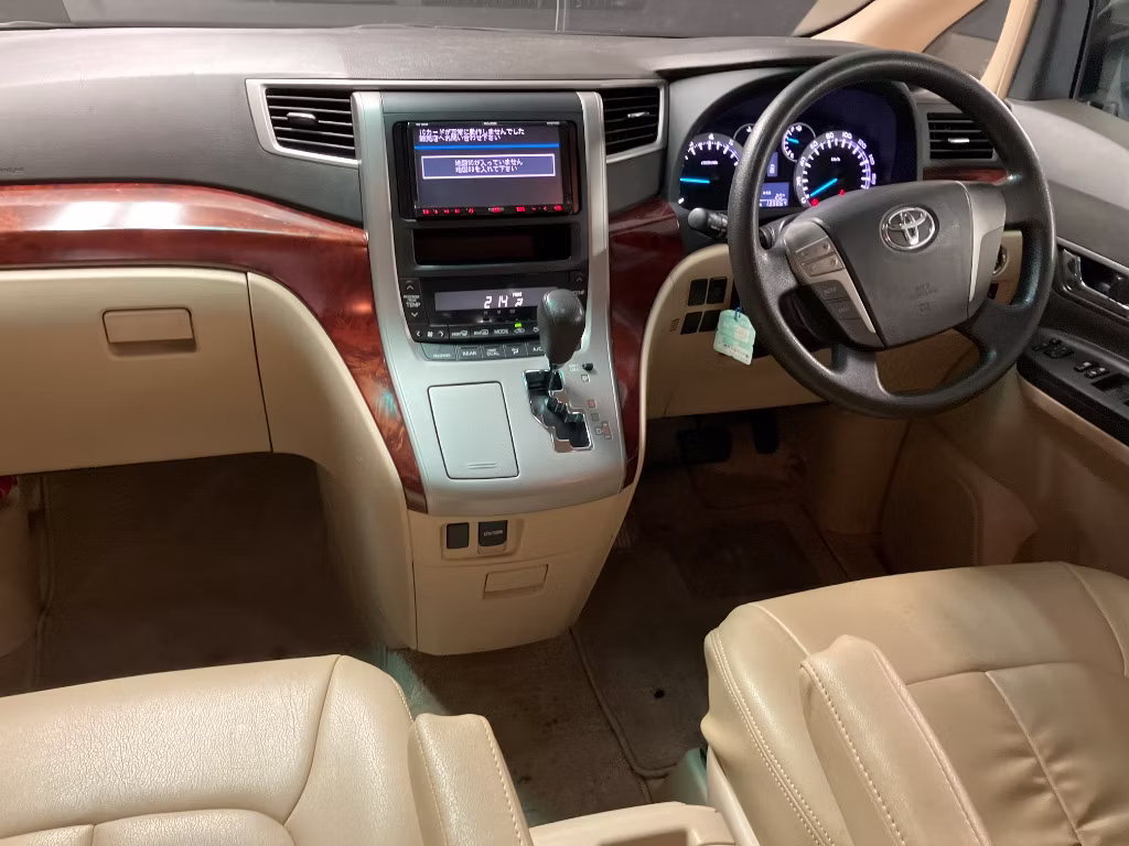 TOYOTA ALPHARD