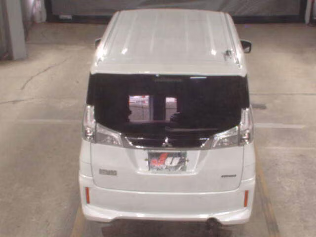 MITSUBISHI DELICA D:2