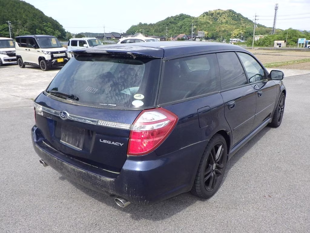 SUBARU LEGACY