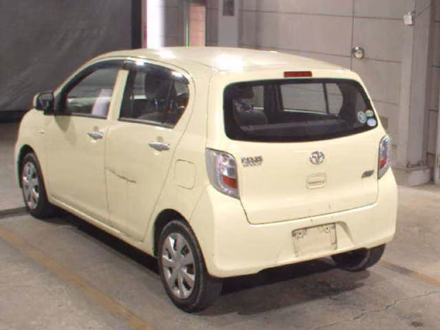 TOYOTA PIXIS EPOCH