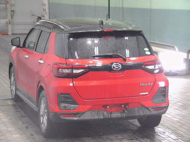 DAIHATSU ROCKY