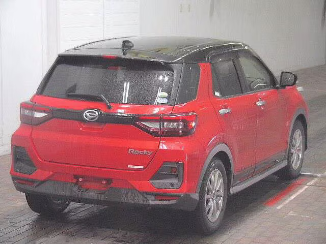 DAIHATSU ROCKY