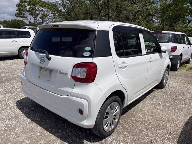 DAIHATSU BOON